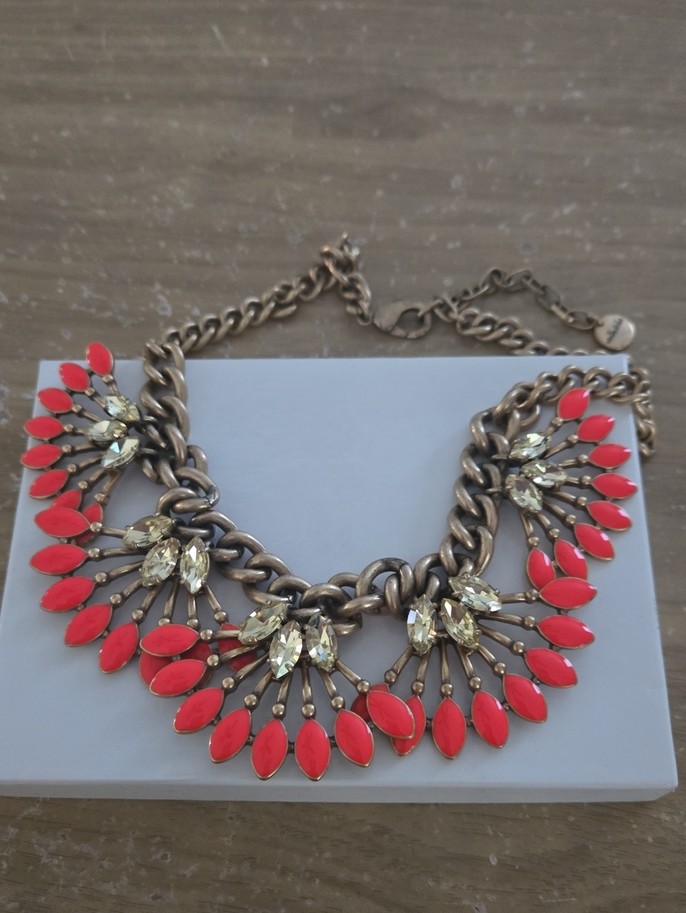 Stella and Dot Coral Cay Statement Necklace